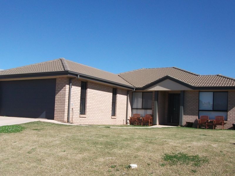 4 Lara Court, Kingaroy QLD 4610