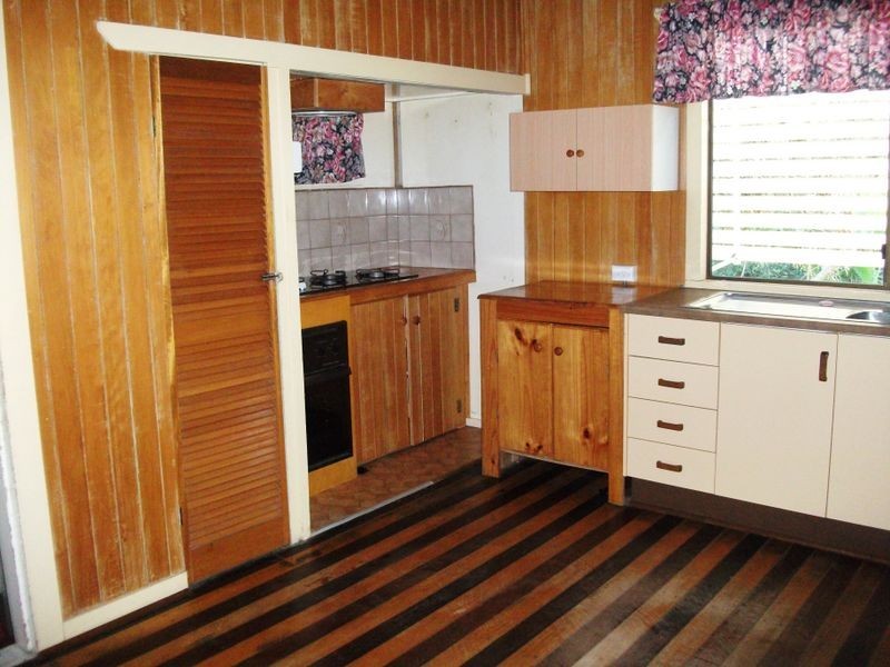 35 Gladys Street, Kingaroy QLD 4610