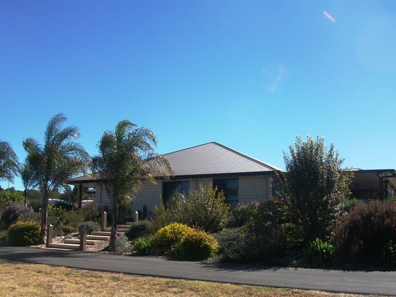 36 Sonaree Drive, Kingaroy QLD 4610