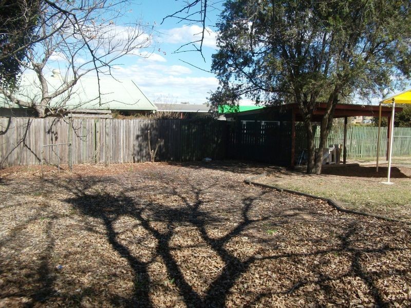 2 Gooyong Street, Kingaroy QLD 4610