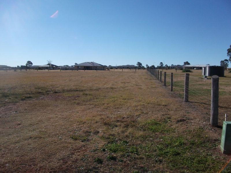 5-7 Premier Drive, Kingaroy QLD 4610