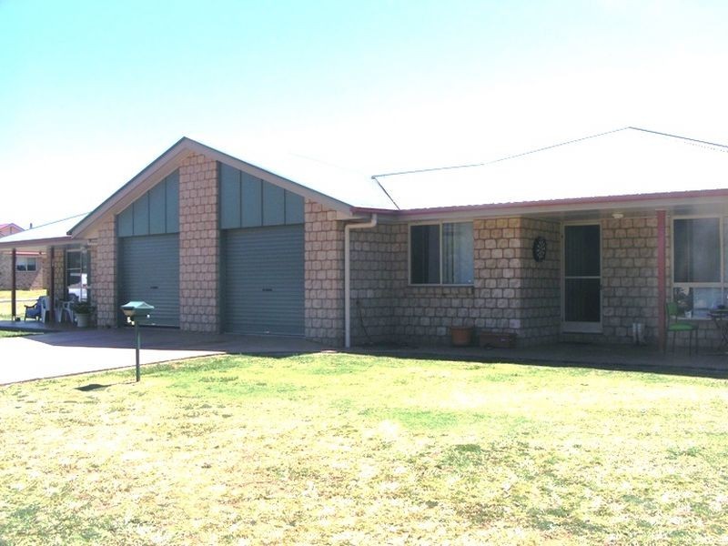2 Kurtellen Crescent, Kingaroy QLD 4610