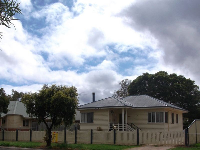 40 Albert Street, Kingaroy QLD 4610
