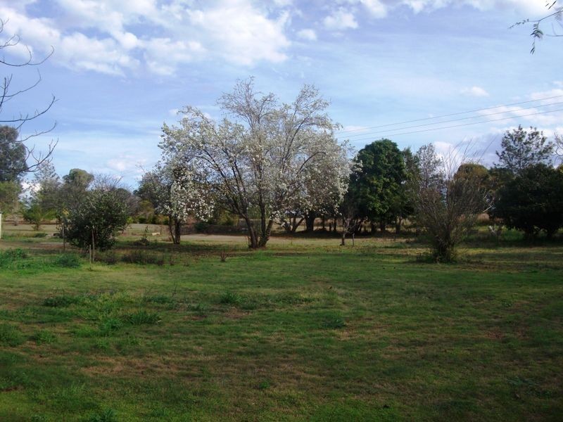 12 Donald Crt, Yarraman QLD 4614