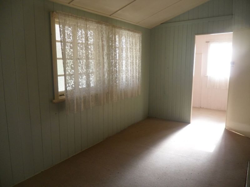 37 Albert Street, Kingaroy QLD 4610