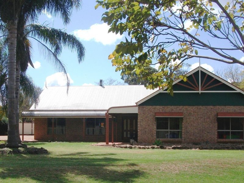 20 Grant Avenue, Kingaroy QLD 4610