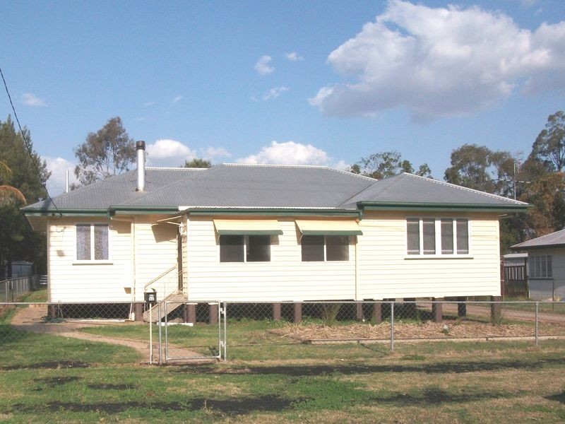 40 Belle Street, Kingaroy QLD 4610