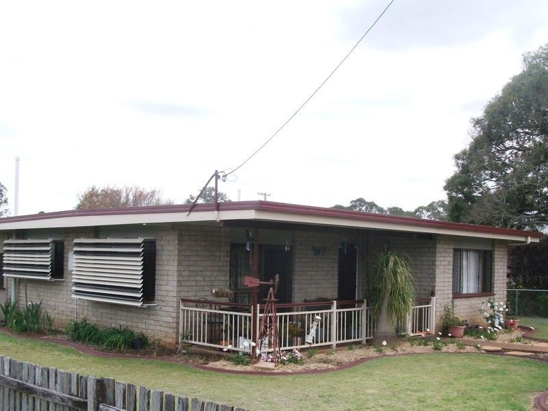 13 Alice Street, Kingaroy QLD 4610