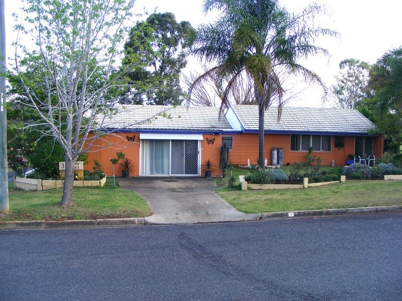 3 Alfred Street, Nanango QLD 4615