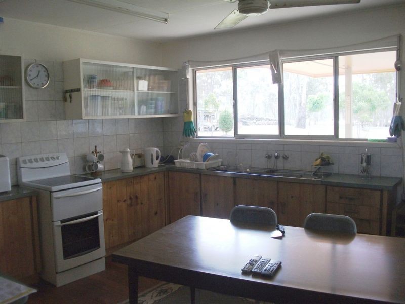1559 Memerambi Barkers Creek Road, Wattle Camp QLD 4615