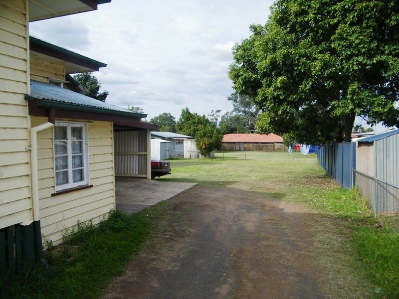 24 West Street, Kingaroy QLD 4610