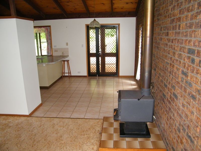 31 Tessmanns Road, Kingaroy QLD 4610