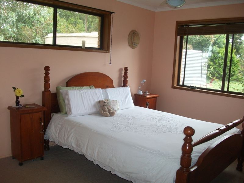 895 Crawford Booie Road, Booie QLD 4610