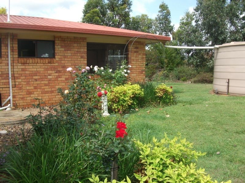 895 Crawford Booie Road, Booie QLD 4610