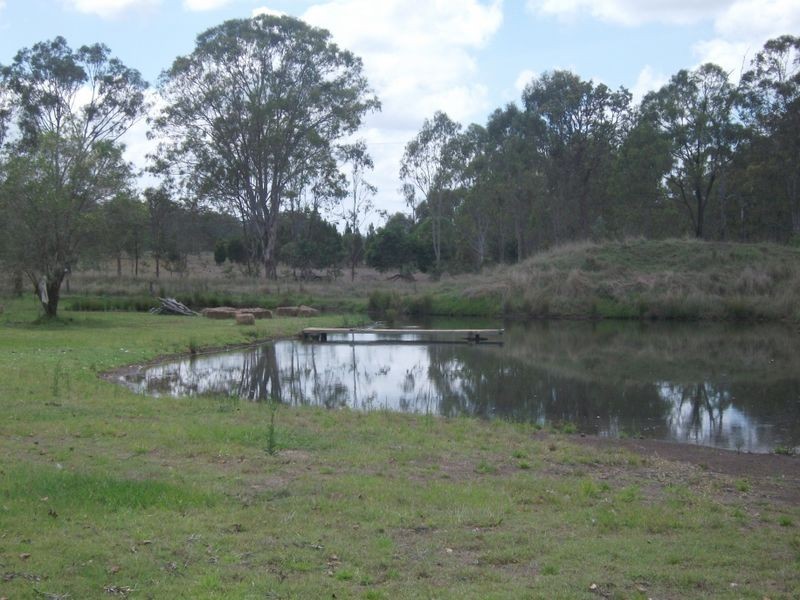 895 Crawford Booie Road, Booie QLD 4610