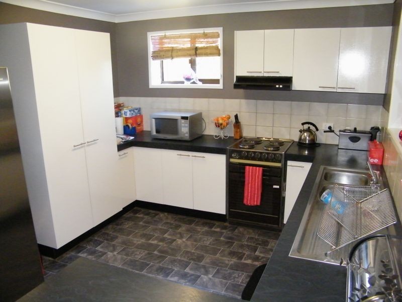 5 Neville Place, Kingaroy QLD 4610