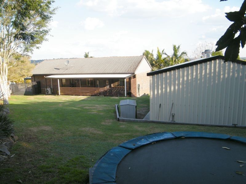 5 Neville Place, Kingaroy QLD 4610