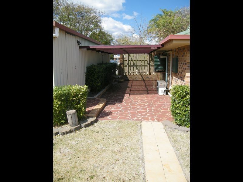 21 Keith Shaw Drive, Kingaroy QLD 4610