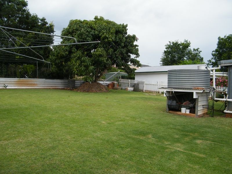 16 Webster Street, Kingaroy QLD 4610
