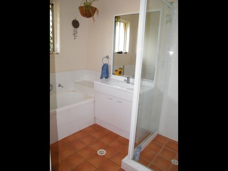 27 Bottlebrush Street, Kingaroy QLD 4610