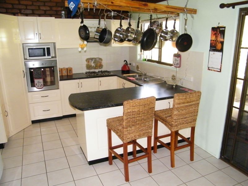 98-100 Pring Street, Wondai QLD 4606