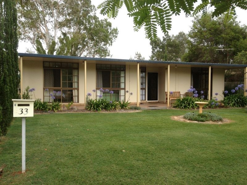 33 Burnett Street, Kingaroy QLD 4610