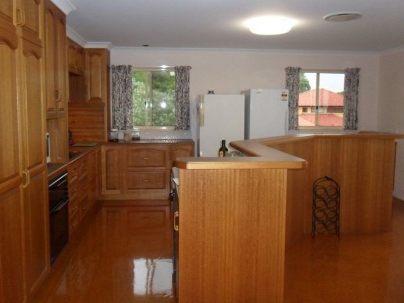 34 Nolan Drive, Kingaroy QLD 4610