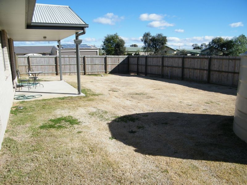 Units 1 & Hodge Street, Kingaroy QLD 4610