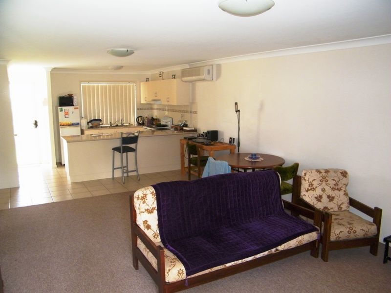 5 @ 16 Thelma Street, Kingaroy QLD 4610