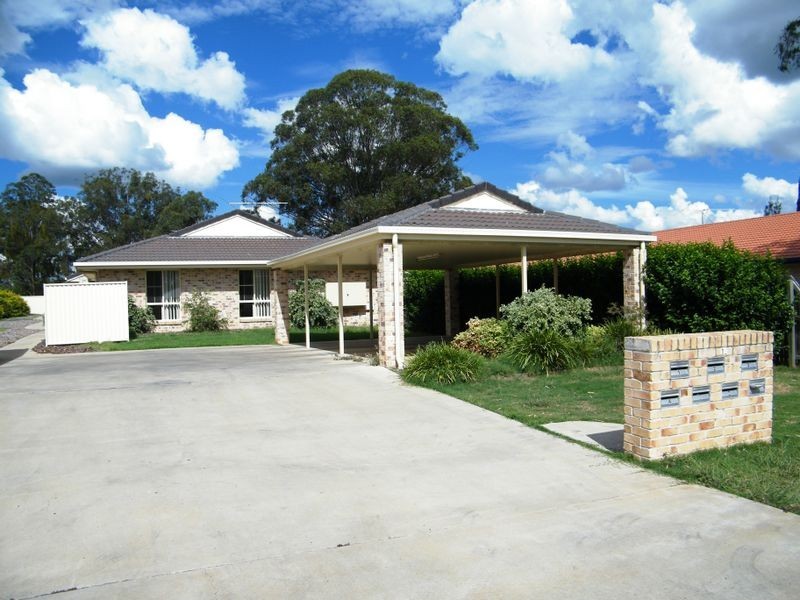5 @ 16 Thelma Street, Kingaroy QLD 4610