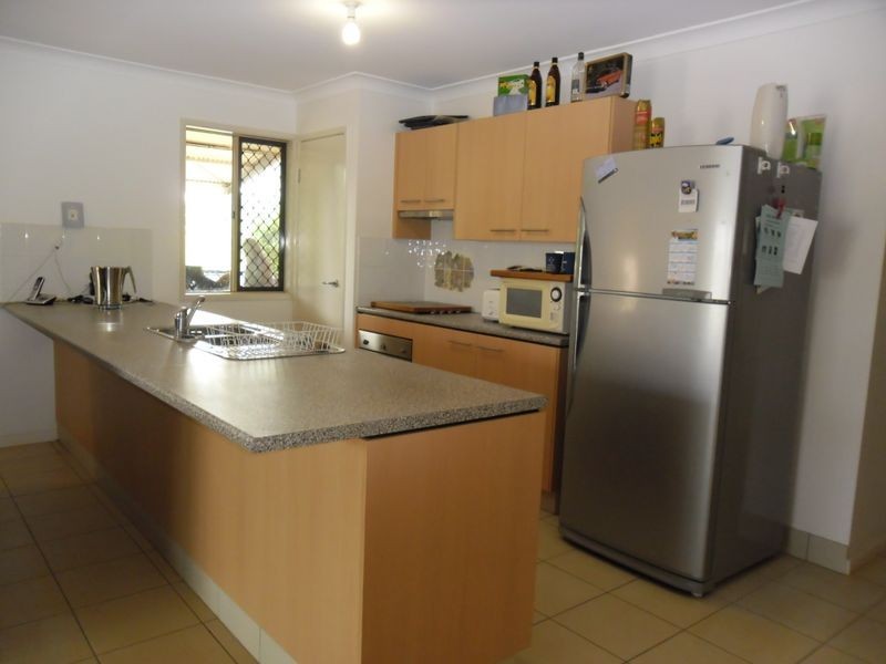 21 Kate Street, Wooroolin QLD 4608