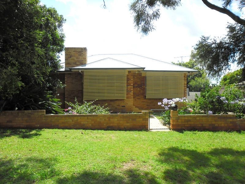 28 Norman Street, Kingaroy QLD 4610
