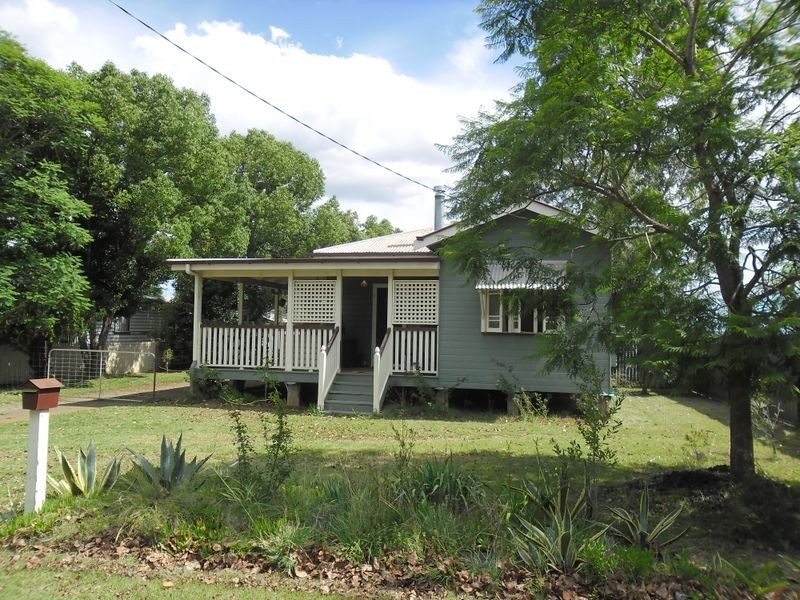 85 Markwell Street, Kingaroy QLD 4610