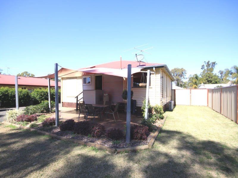 18 Martin Place, Kingaroy QLD 4610