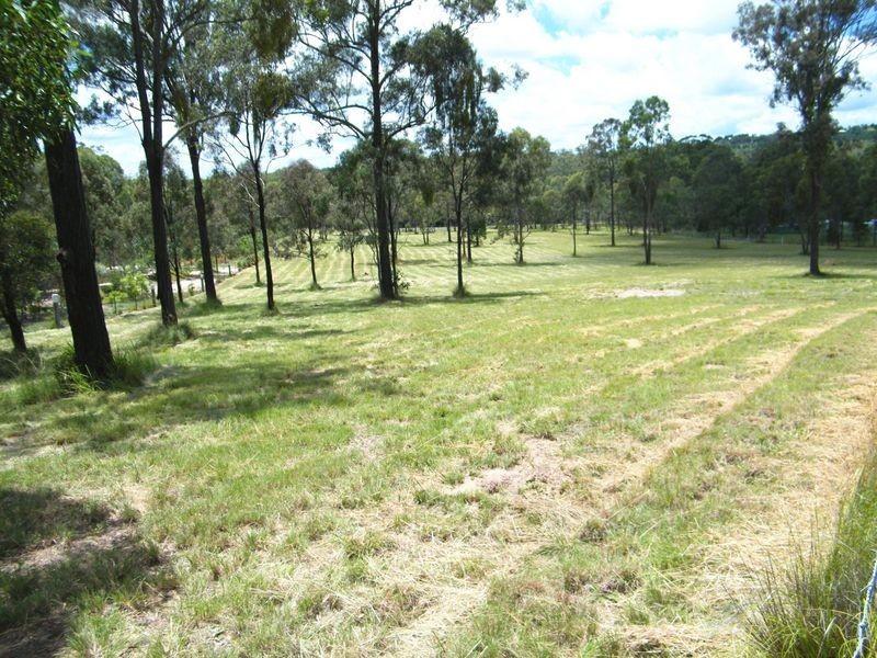 34 Elouera Drive, South Nanango QLD 4615