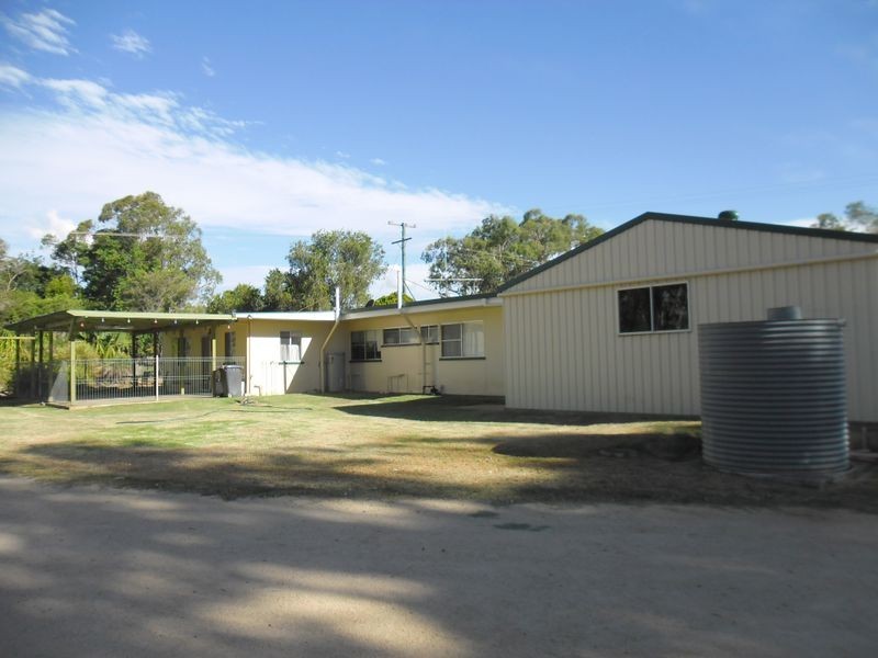 10 Elizabeth Street, Taabinga QLD 4610