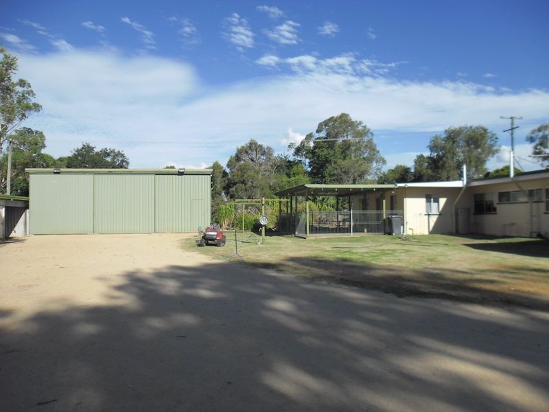 10 Elizabeth Street, Taabinga QLD 4610