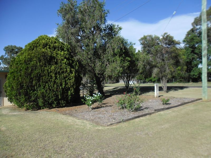 10 Elizabeth Street, Taabinga QLD 4610