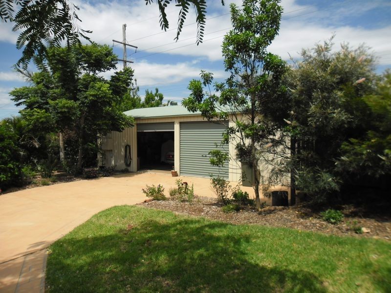 1 Sonaree Drive, Kingaroy QLD 4610