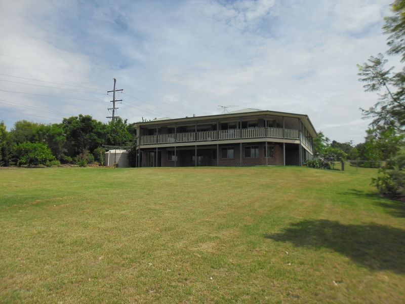 1 Sonaree Drive, Kingaroy QLD 4610