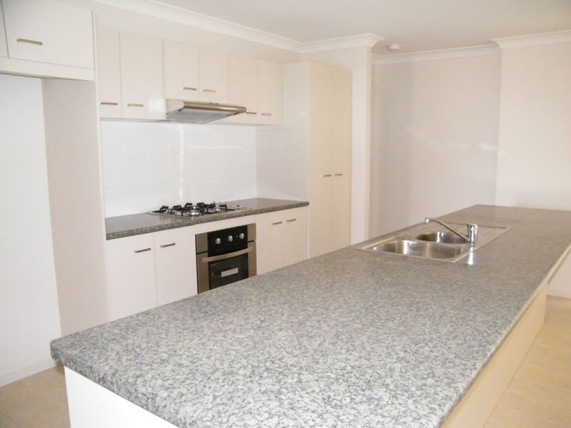 1 @ 11 Tessmanns Road, Kingaroy QLD 4610