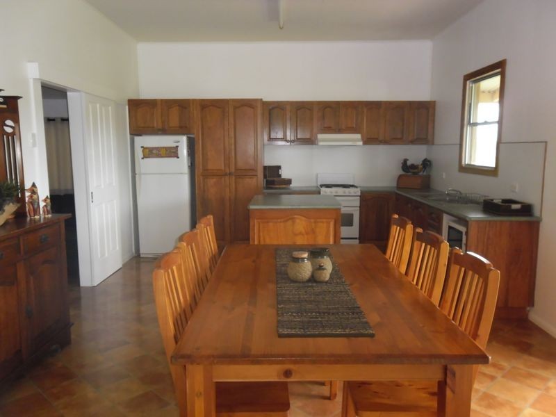 19 Ogilvys Road, Wooroolin QLD 4608