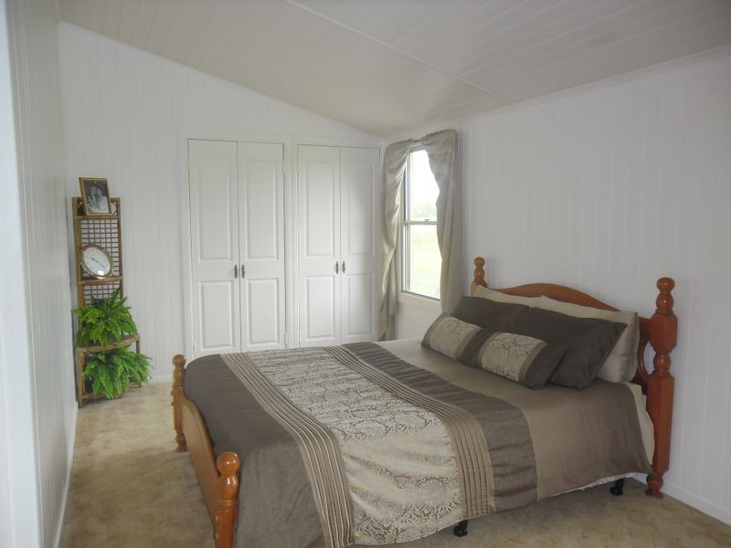 19 Ogilvys Road, Wooroolin QLD 4608