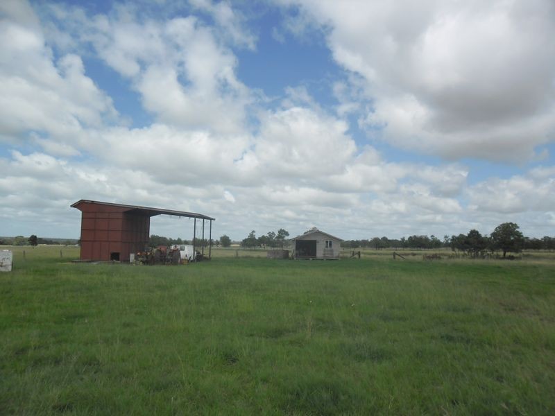 19 Ogilvys Road, Wooroolin QLD 4608