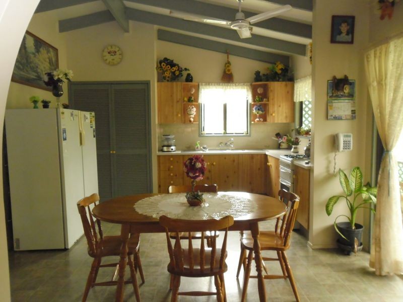 147 Toomeys Road, Taabinga QLD 4610