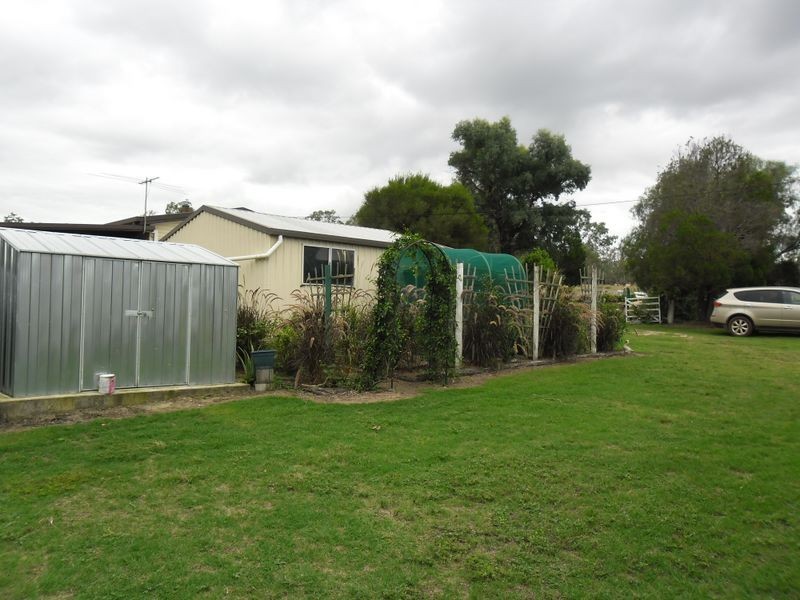 147 Toomeys Road, Taabinga QLD 4610