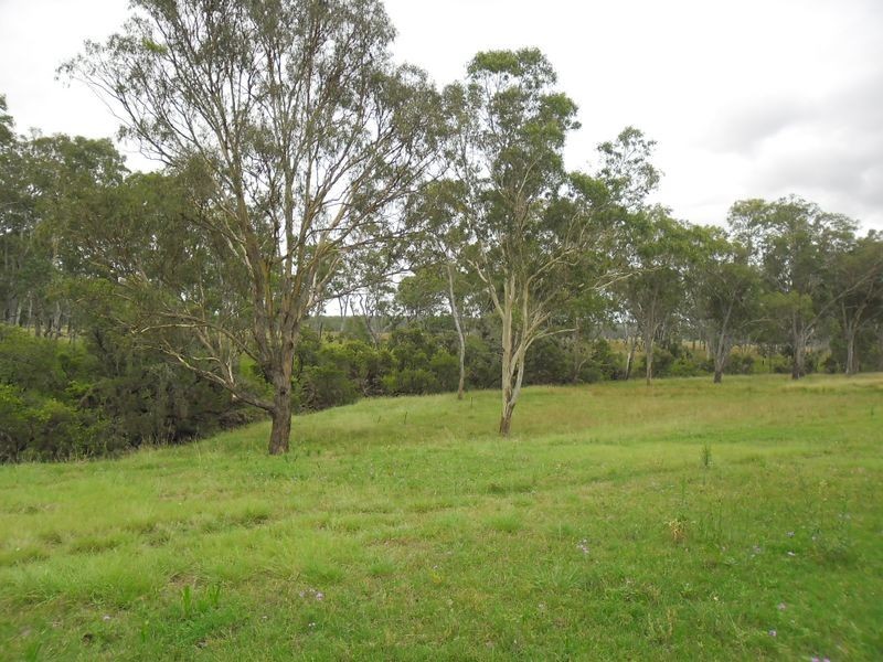 147 Toomeys Road, Taabinga QLD 4610