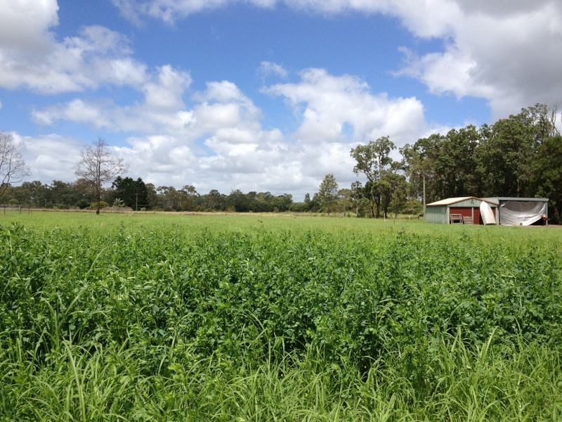 32 Transmitter Road, Wooroolin QLD 4608