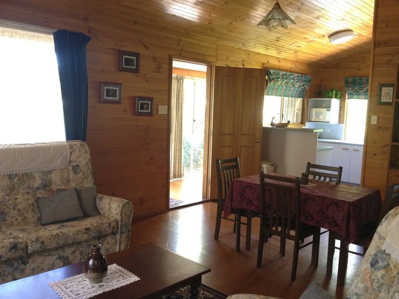15 Bunya Avenue, Bunya Mountains QLD 4405