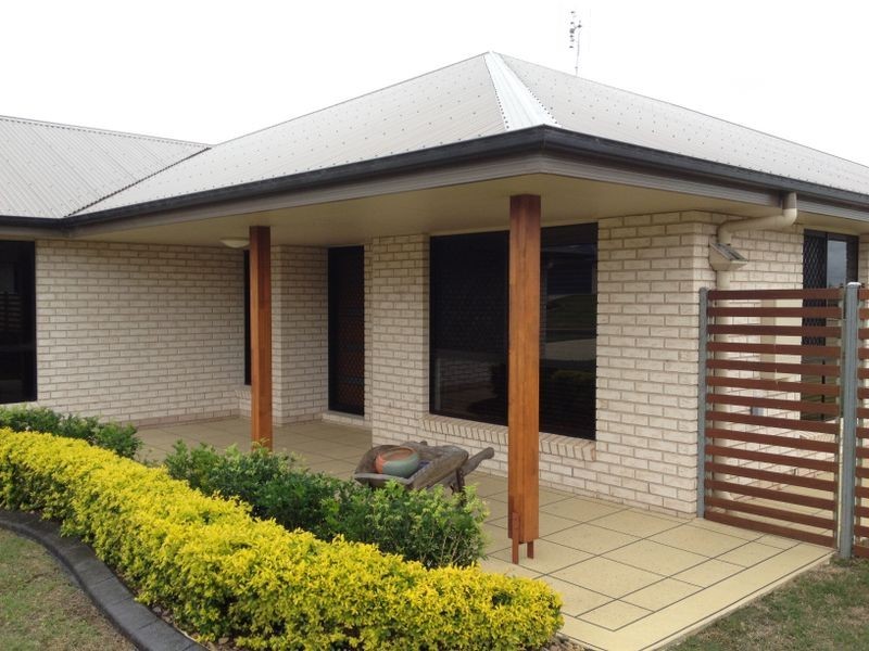 21 Bridgeman Parade, Kingaroy QLD 4610